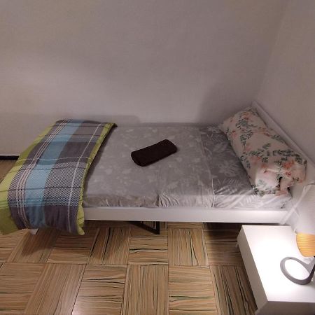 Habitaciones Cerca Del Centro لقنت المظهر الخارجي الصورة