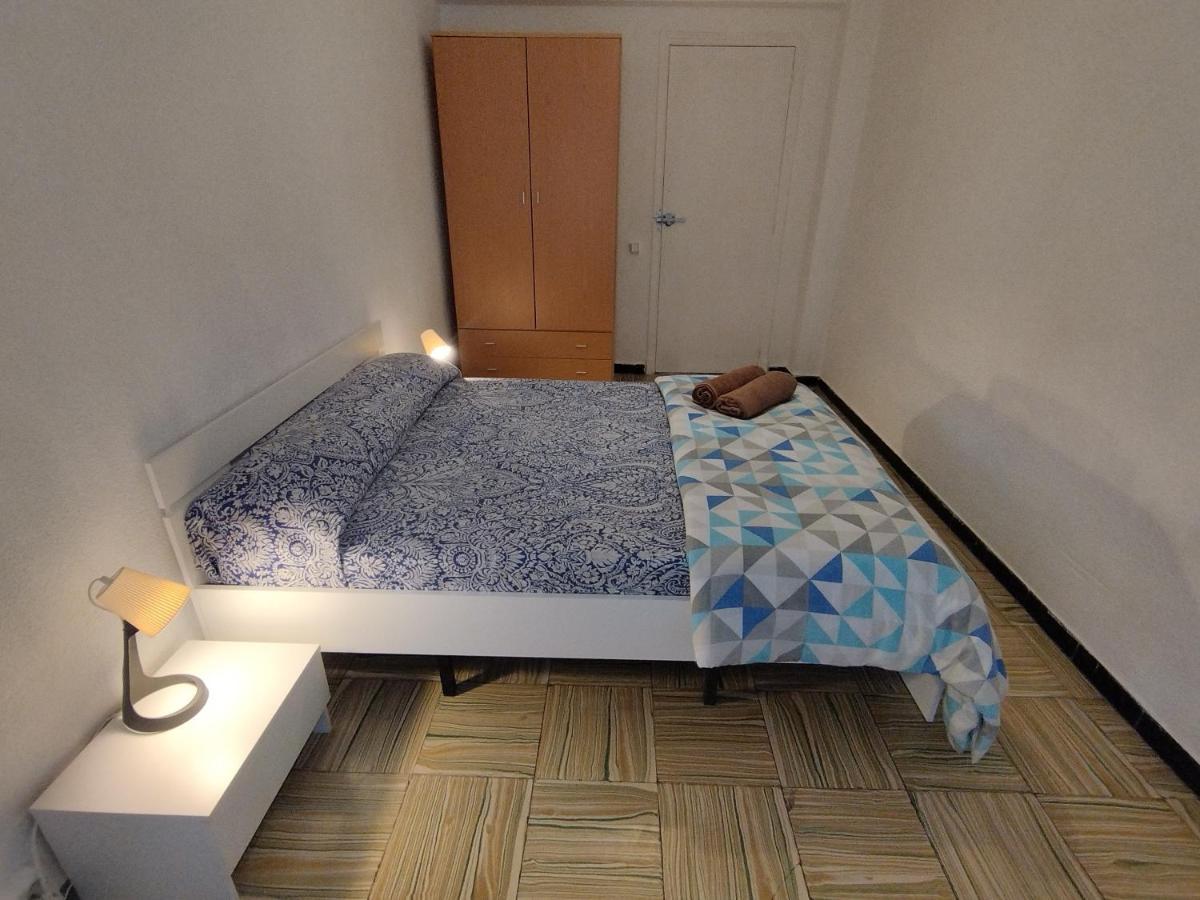 Habitaciones Cerca Del Centro لقنت المظهر الخارجي الصورة